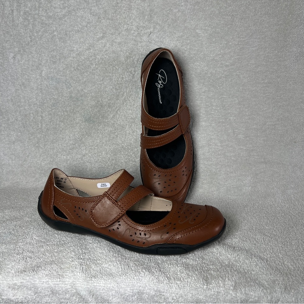 Ros Hommerson Chelsea Mary Jane Shoes Flats Women's Size 8 Brown Leather